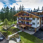 Lindenhof Hotel Ramsau am Dachstein