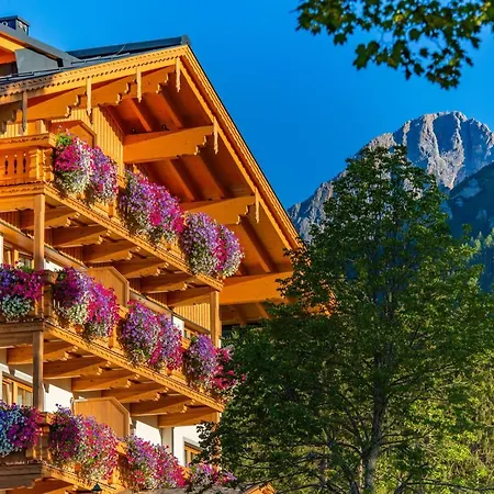 Lindenhof Отель Рамзау