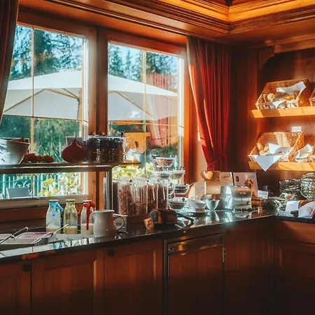 Lindenhof Отель 4*