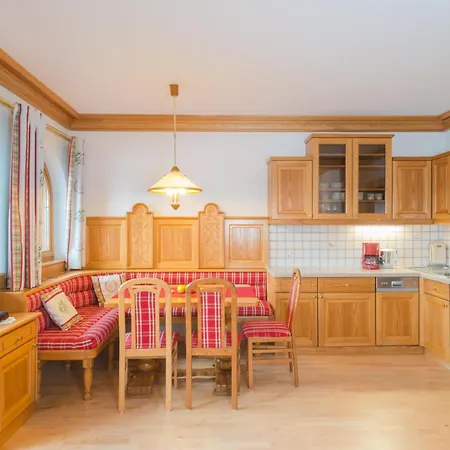 Lindenhof 4* رامساو أم داتشستين