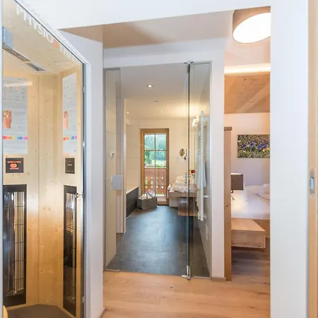 Lindenhof Отель 4*