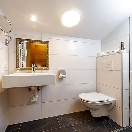 Lindenhof 4*