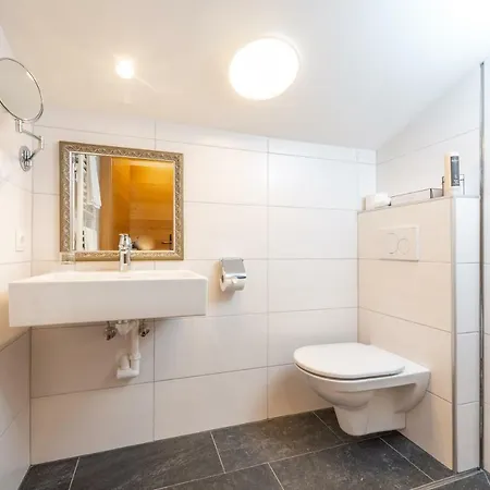 מלון Lindenhof