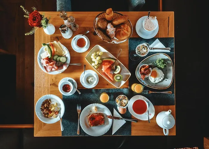 Lindenhof فندق رامساو أم داتشستين