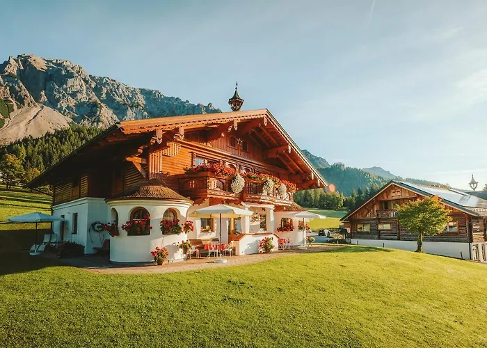 فندق Lindenhof 4*